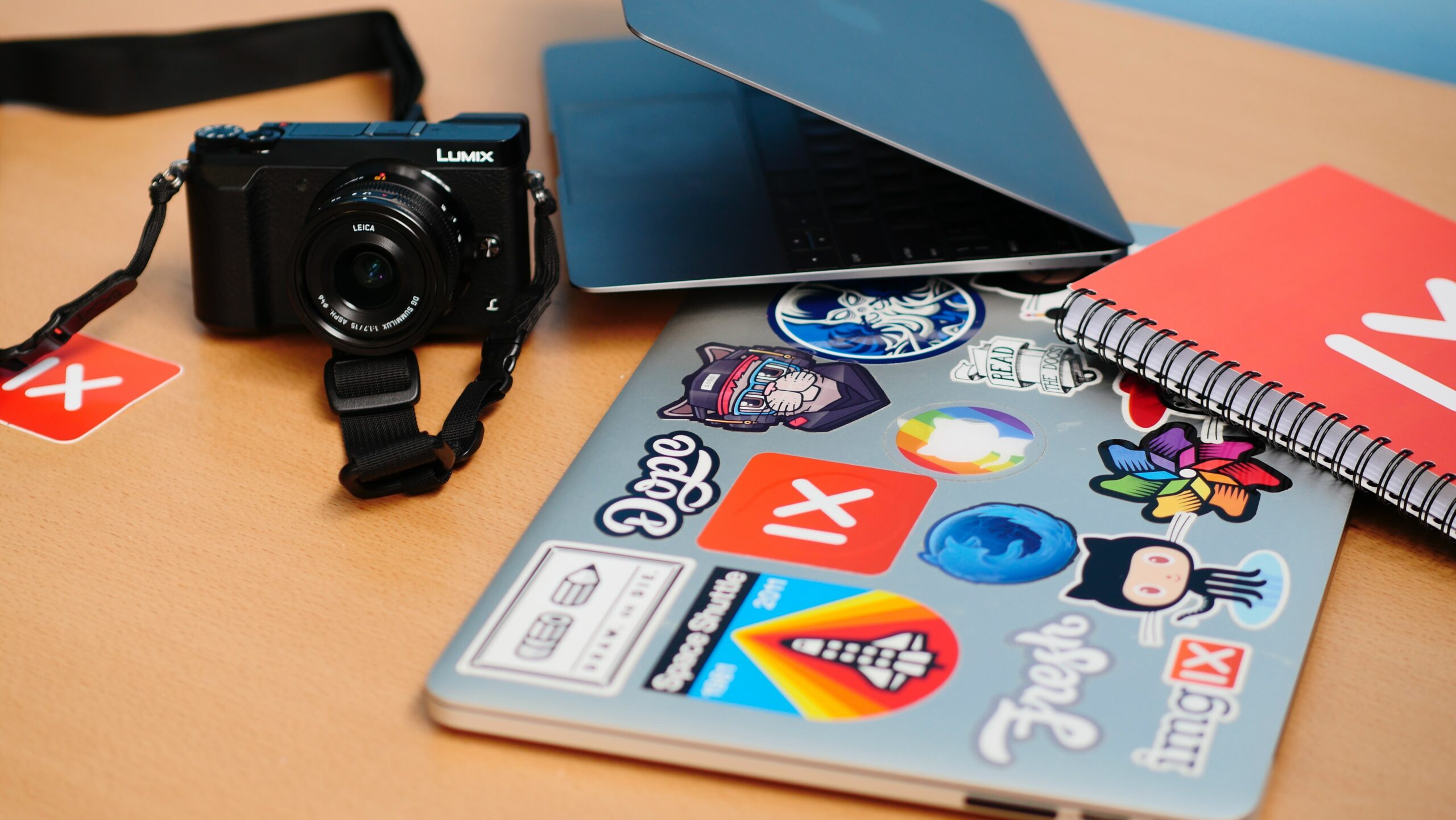 5 Benefits of Houston Custom Stickers for Your Business